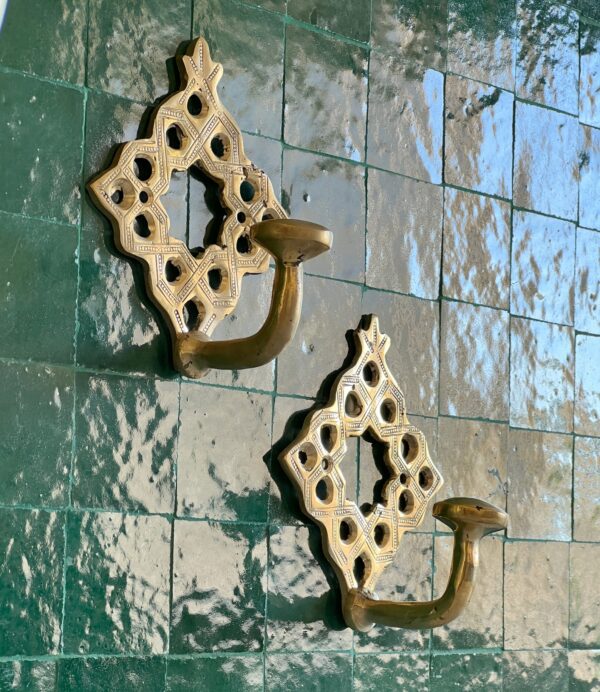 Crochets muraux en laiton martelé – Crochet porte-serviettes mural marocain fait main – HaynaDesign