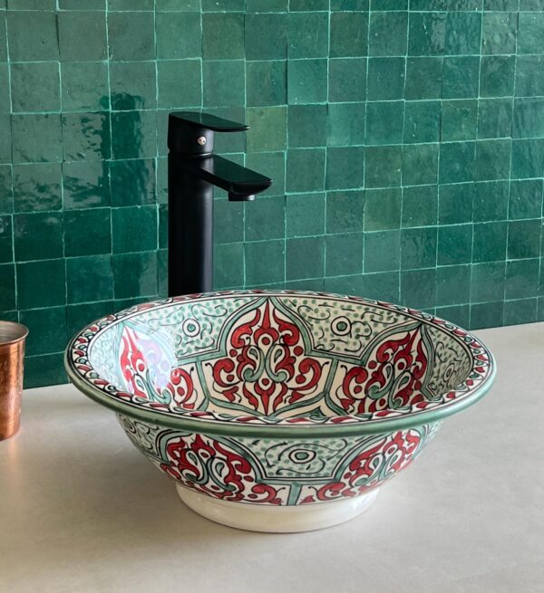 Vasque en céramique peinte à la main — Élégance artisanale pour salle de bain