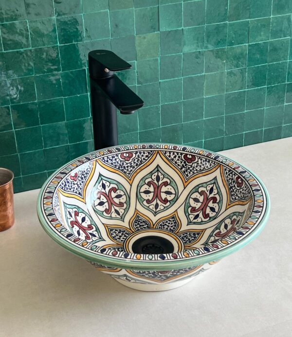Vasque en céramique colorée — Art marocain, pièce artisanale