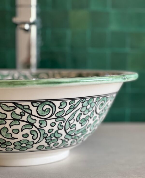 Lavabo en céramique fait main — Élégance méditerranéenne - Image 4