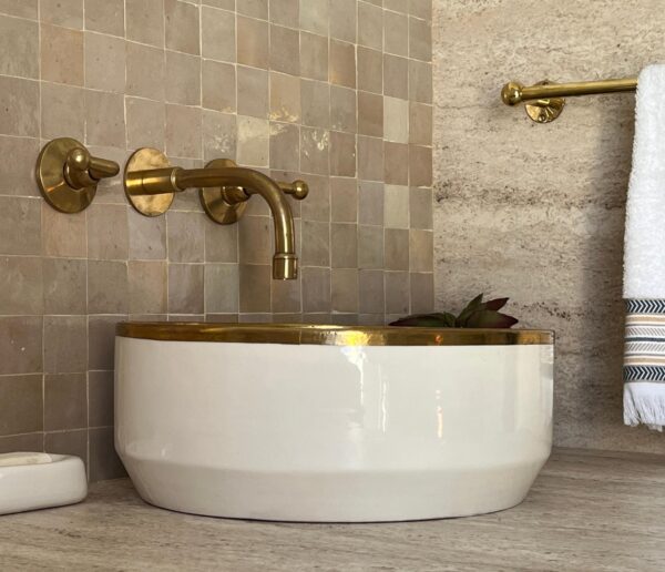 Vasque salle de bain en céramique — Peinte à la main, design original - Image 3